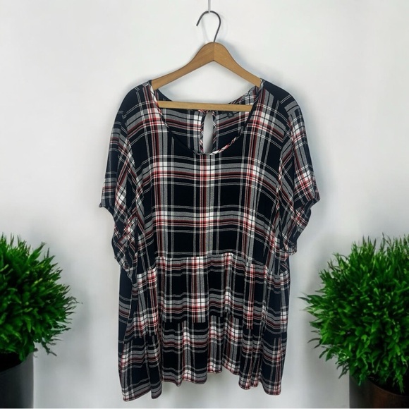 Torrid Rayon Crepe Tiered Plaid Babydoll Peplum Top Size 5 - Picture 3 of 12